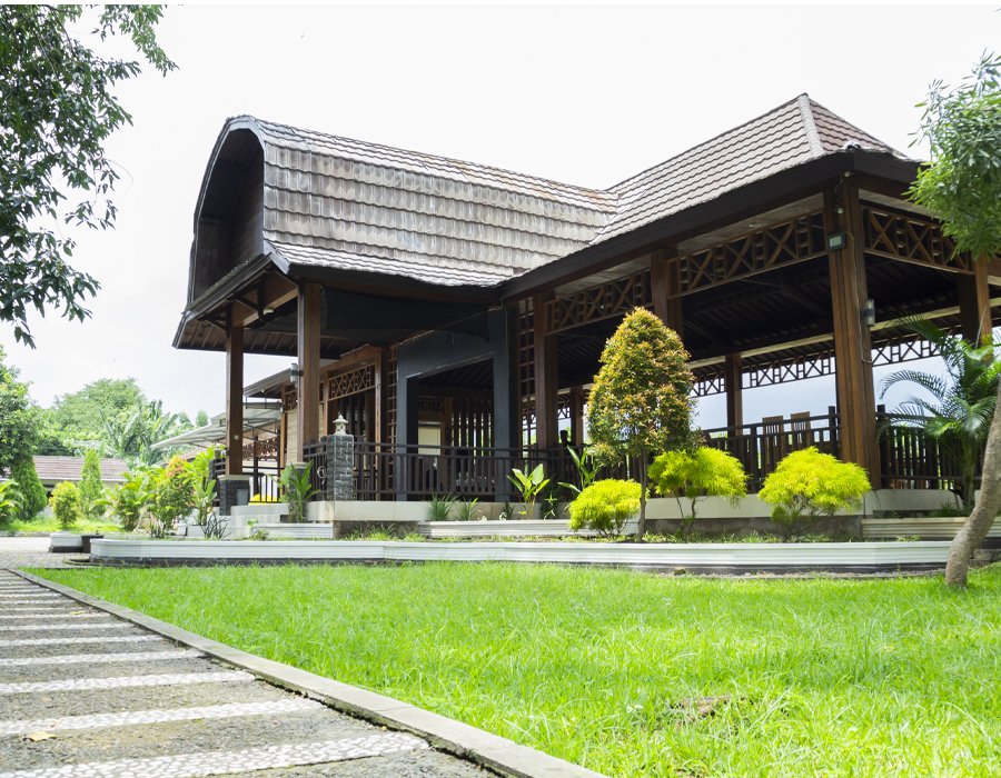 Welcome to Pohon Purba Resort & Restaurant
